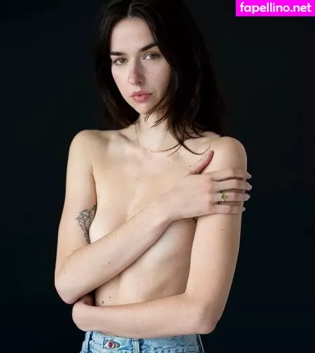 Marie Boitte OnlyFans Thumbnail #4u7jpB0YxM