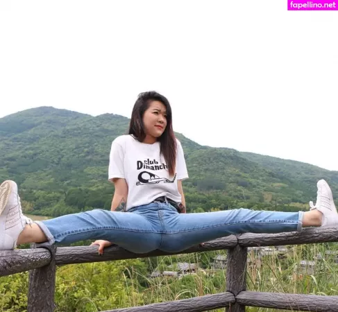 Marie C Palot OnlyFans Thumbnail #zc8E9SrwY5