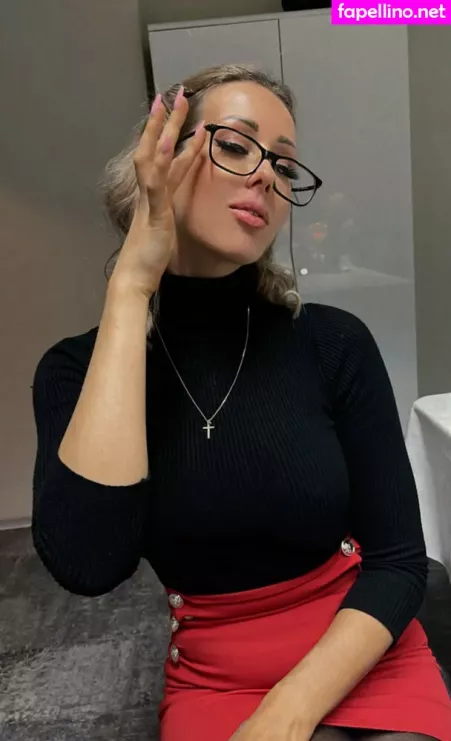 Marie Cherie95 OnlyFans Thumbnail #YnTP2yaJmU