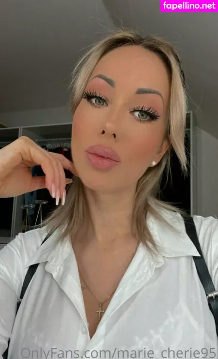 Marie Cherie95 OnlyFans Thumbnail #ov9GIednI3