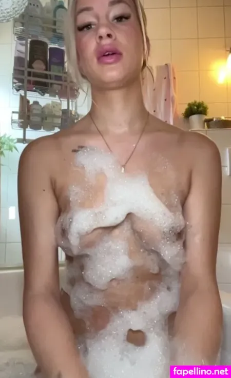 Marie De OnlyFans Thumbnail #OPmuWDtK8Z