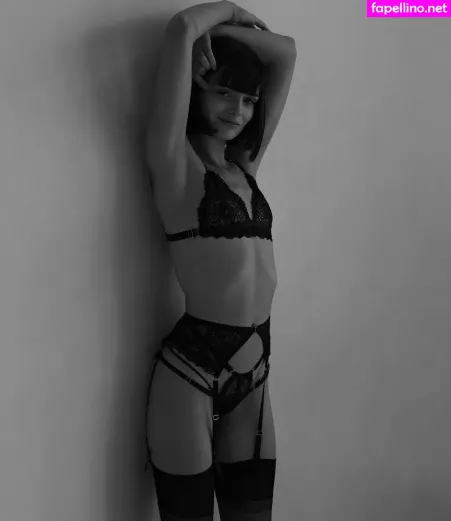 Marie Grippon OnlyFans Thumbnail #nNBUQM78jt