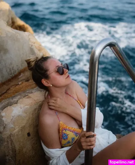 Marie Hackelberg OnlyFans Thumbnail #0F9FtD83VR