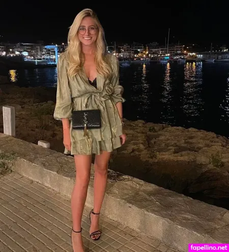 Marie Hackelberg OnlyFans Thumbnail #EUiUleO2Ni