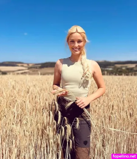 Marie Hoffmann OnlyFans Thumbnail #BQZfpHIfd1