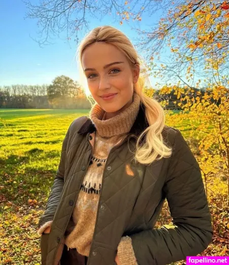 Marie Hoffmann OnlyFans Thumbnail #FbV2p8GZ7U