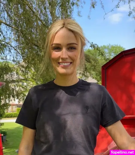 Marie Hoffmann OnlyFans Thumbnail #QtZr4b1Q8P