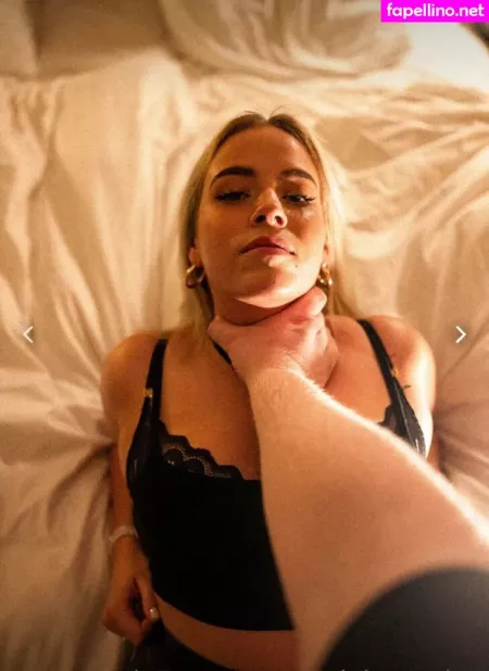 Marie Kemming OnlyFans Thumbnail #NDA0wwunQY