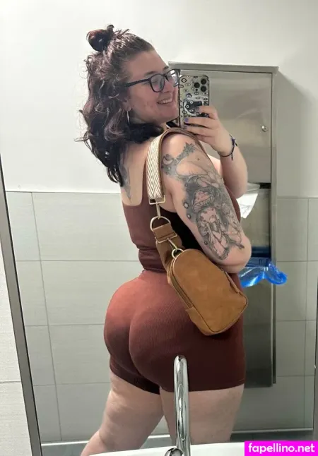 Marie Larae OnlyFans Thumbnail #K4veZjjz3u