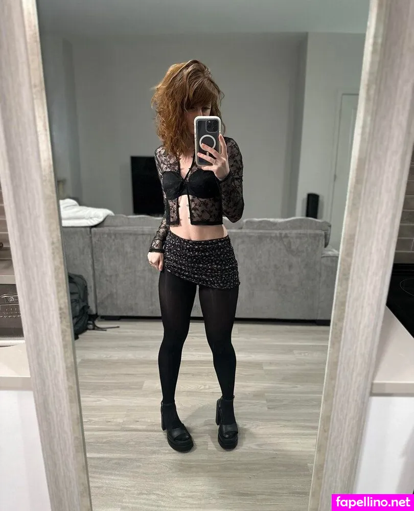 MarieLove220, marie._.love22, marieee_loveee, marieeeloveee2.0 Nude Leaked OnlyFans Photo #KkaowkWNdx