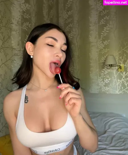 Marie Meow OnlyFans Thumbnail #uFhcUGPkRS