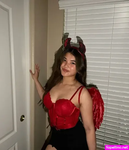 Marie On Film OnlyFans Thumbnail #KOinow0DKk