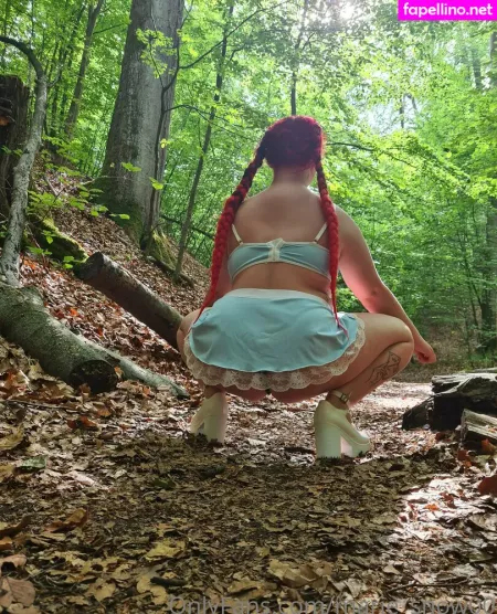 Marie Snow00 OnlyFans Thumbnail #5KgiiZ43Bo