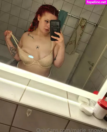Marie Snow00 OnlyFans Thumbnail #BHptSkUpWN