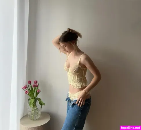 Marie Sophie OnlyFans Thumbnail #LZgvXhff9r