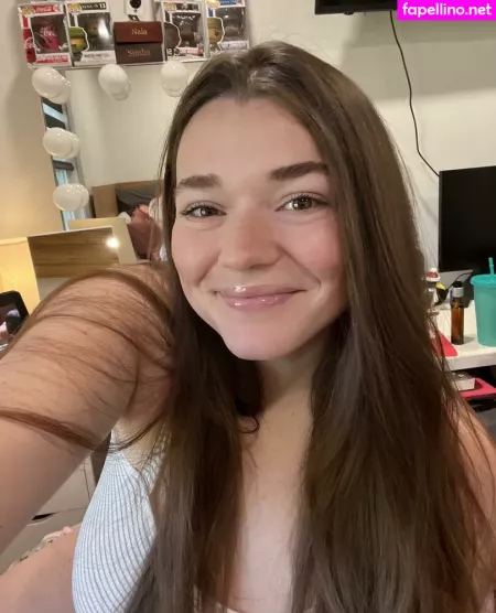 Marie OnlyFans Thumbnail #rnkr9Ww8xN