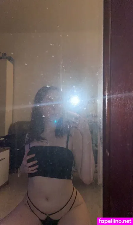 Mariebombe OnlyFans Thumbnail #KCE7k3crRl