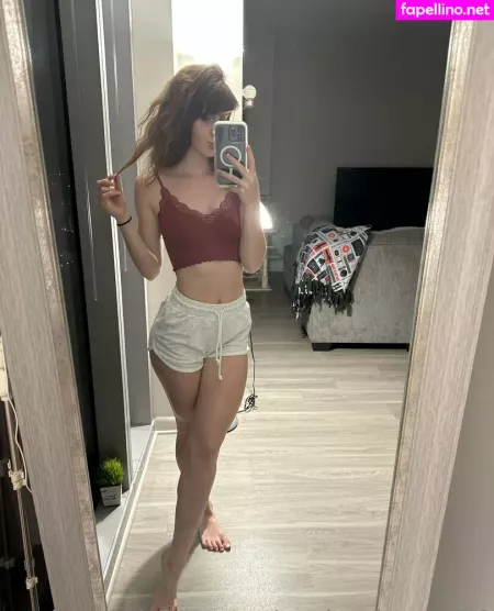 Marieeeloveee2 0 OnlyFans Thumbnail #1w33RIgaD8