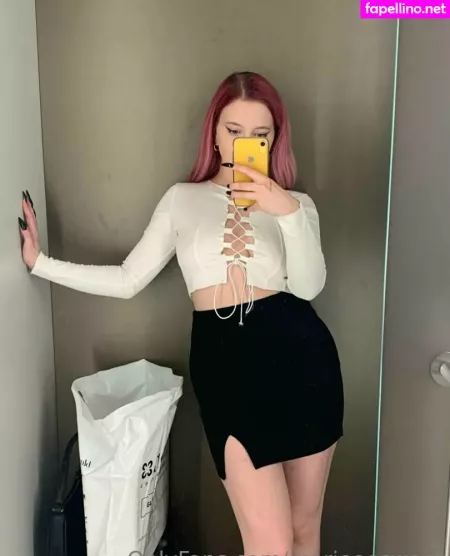 Marieeesweet OnlyFans Thumbnail #0QQyUupKhR