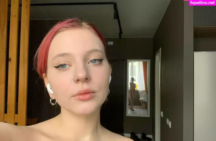 Marieeesweet OnlyFans Thumbnail #RlEWivyq9Y