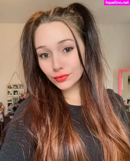 Marieexo21 OnlyFans Thumbnail #pDYSSl4E4m