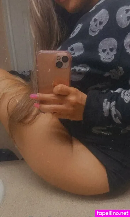 Marieezz OnlyFans Thumbnail #1pxjHI7A4r