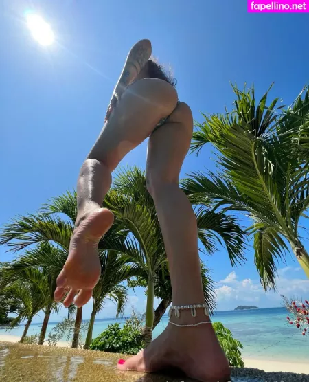 Mariefrenchfeetgirlfree OnlyFans Thumbnail #Dq5sbo24Or