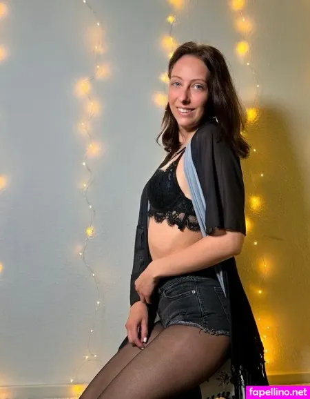 Mariefy OnlyFans Thumbnail #OR0TdOjoUG