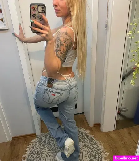 Mariela Ella OnlyFans Thumbnail #9yBauEKJEV