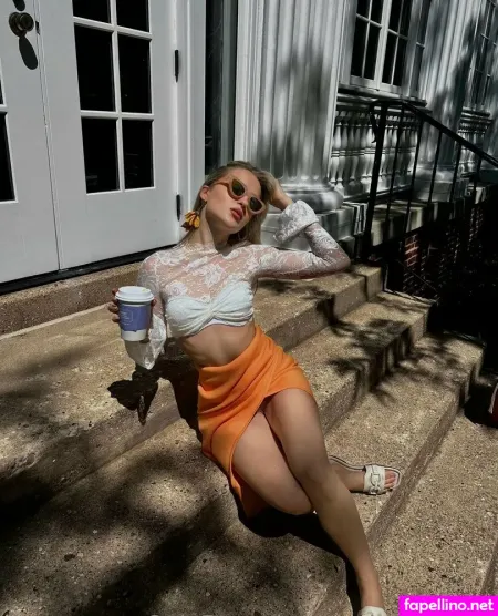 Marielafemme OnlyFans Thumbnail #PX2a5Cwkcx