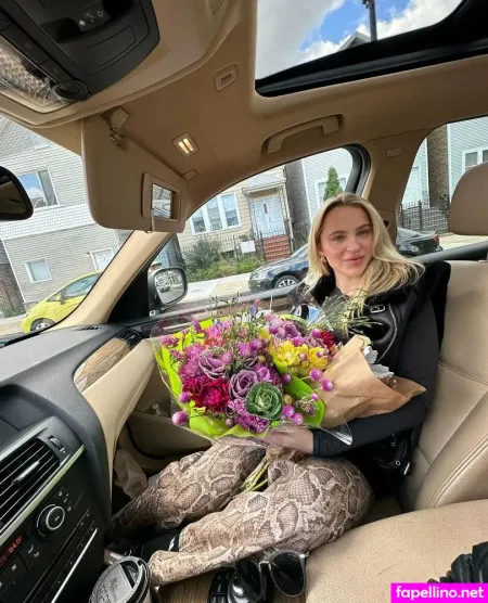 Marielivewell OnlyFans Thumbnail #5GhOvKILSB