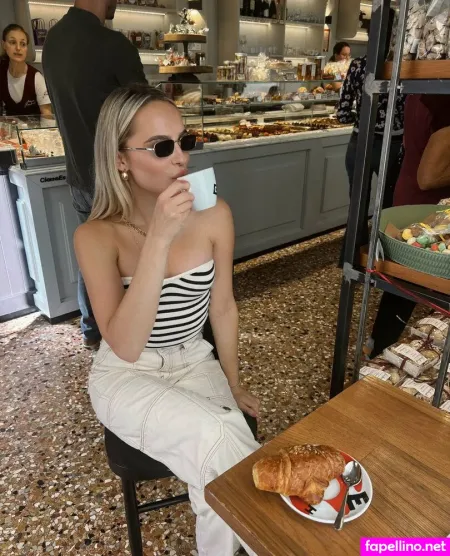 Marielivewell OnlyFans Thumbnail #8YKYwIfJaG