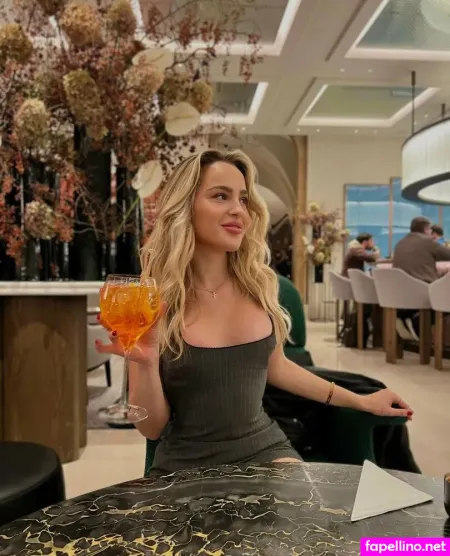 Marielivewell OnlyFans Thumbnail #H5rDngSLbP