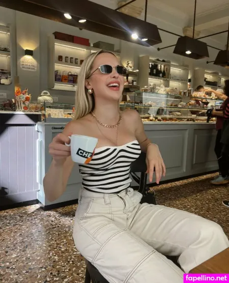 Marielivewell OnlyFans Thumbnail #WlwRAUOjya