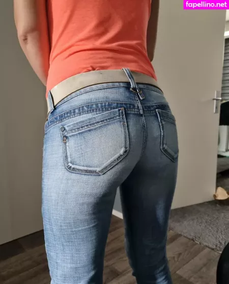 Mariell 69x OnlyFans Thumbnail #zUgIp0j55P
