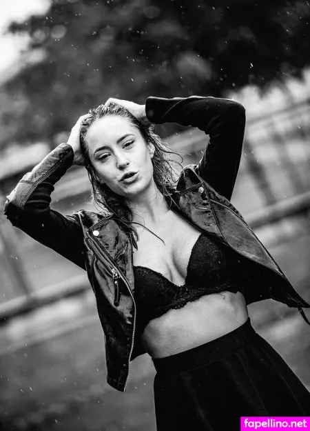 Mariella Mischke OnlyFans Thumbnail #E3EOARcu2x