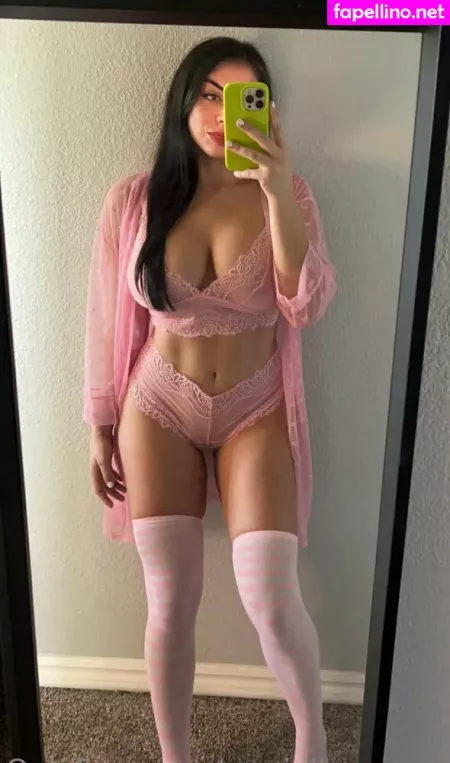 Mariellamaexo 1 OnlyFans Thumbnail #0OdrLaE8r3