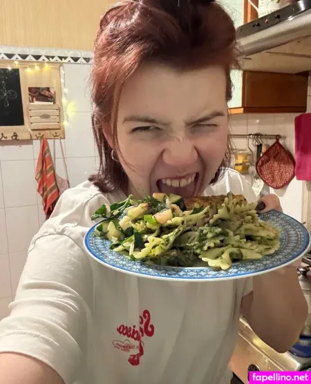 Mariemarshmallow OnlyFans Thumbnail #J2W8XpsFJd