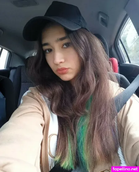 Mariemelons OnlyFans Thumbnail #EPe6vMP3zb