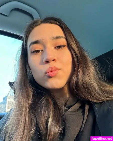 Mariemelons OnlyFans Thumbnail #R3AF4exYVR