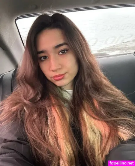 Mariemelons OnlyFans Thumbnail #zWJ4hogFf7