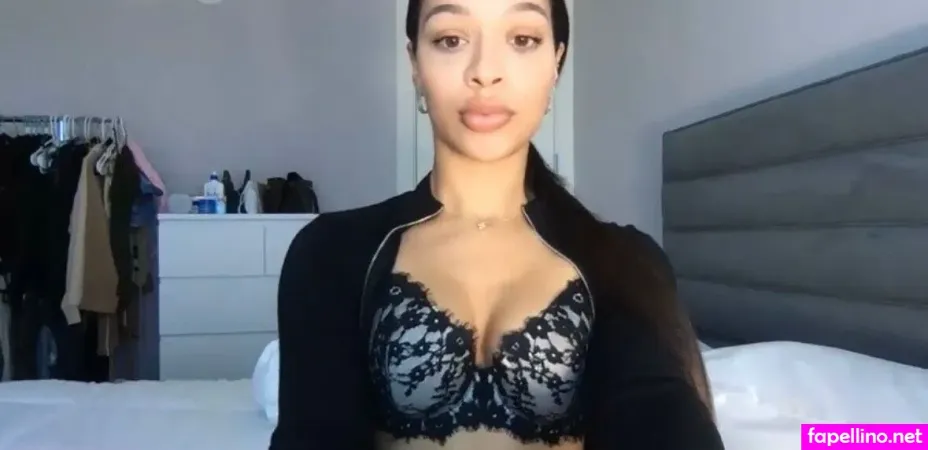 Mariemercierr 1 OnlyFans Thumbnail #NEUAZQRpmh