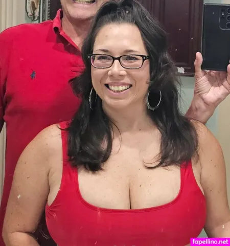 Marieshubby OnlyFans Thumbnail #MFAvBQcLsO