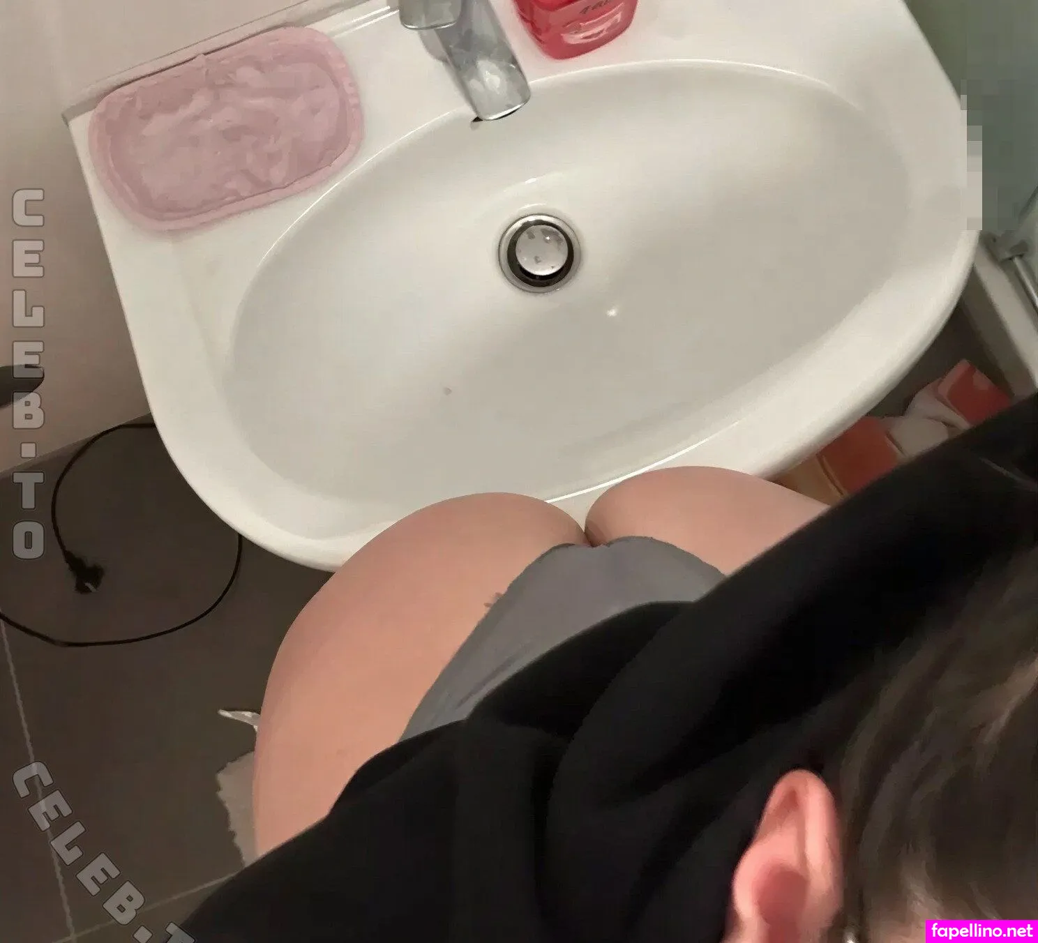 Sophieslifestyle_zb, mariet_ta21, sophie.zeb Nude Leaked OnlyFans Photo #uc4MRRxEi9
