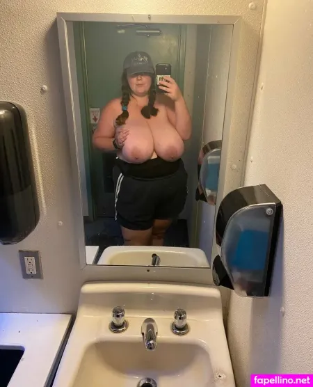 Marigoldsunrise OnlyFans Thumbnail #sqaa6ZwGNH