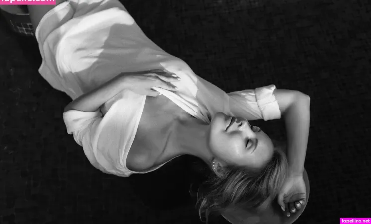 Mariiamiaufree OnlyFans Thumbnail #GLW77nCJI8