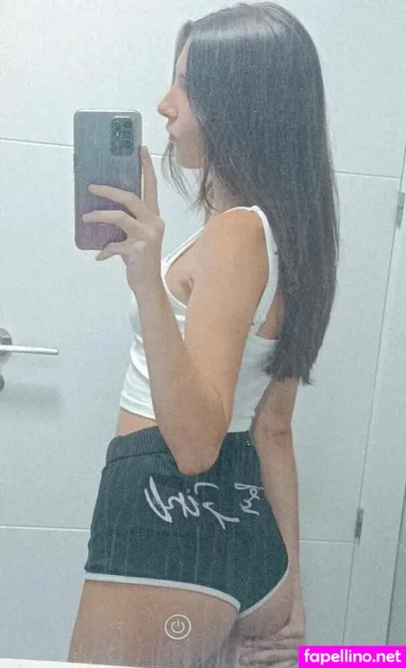 Mariinalieeebana OnlyFans Thumbnail #o9hTafBrLN