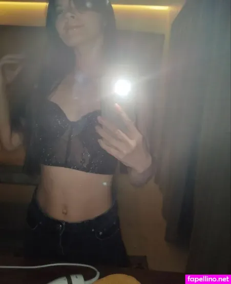 Marikamilkhouse OnlyFans Thumbnail #cc3OahcaAD