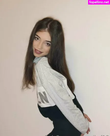 Marikof18 OnlyFans Thumbnail #4oSD9zt1hz