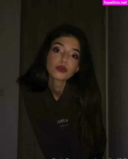 Marikof18 OnlyFans Thumbnail #Ubwpya3u8L